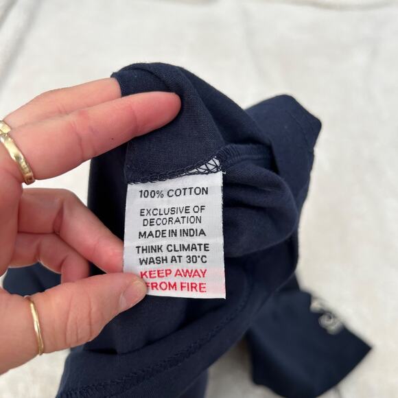 Norte Dame College NWT Mens Navy Embroidered Logo T Shirt Sz XL School Spirit - Picture 7 of 7